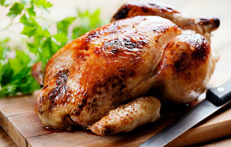 Spécialité poulet et jambonneau - MATT’MES POULETTES dans le Gard (30) : Spécialité poulet et jambonneau : produits cuisinés au tourne-broche : poulets,  jambonneaux à la broche, cuisses de canard … le week-end, à Rodilhan